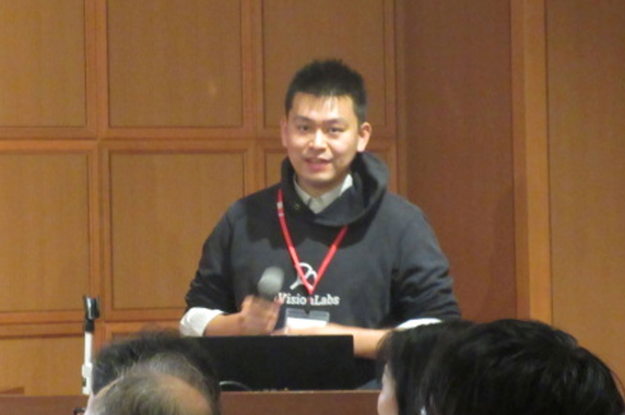 発表する板倉健太様（第10回育志賞受賞者）