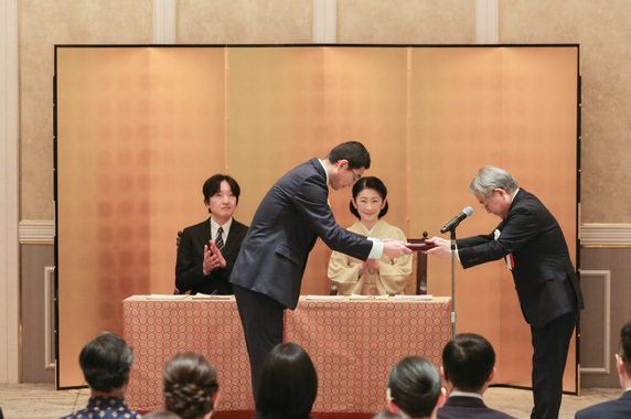 日本学術振興会賞の授賞