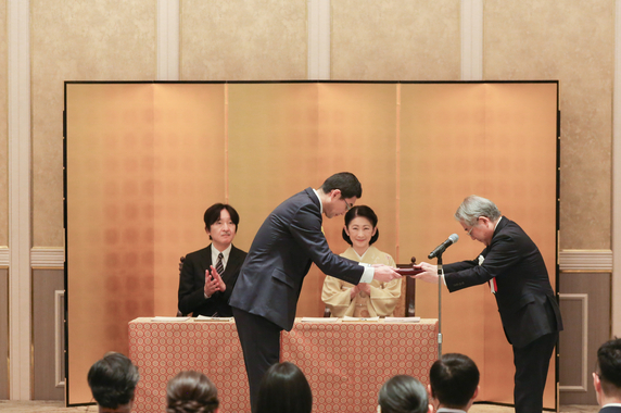 日本学術振興会賞の授賞