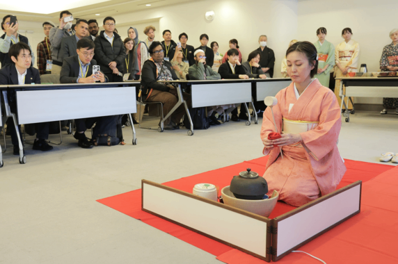 日本文化体験(茶道)