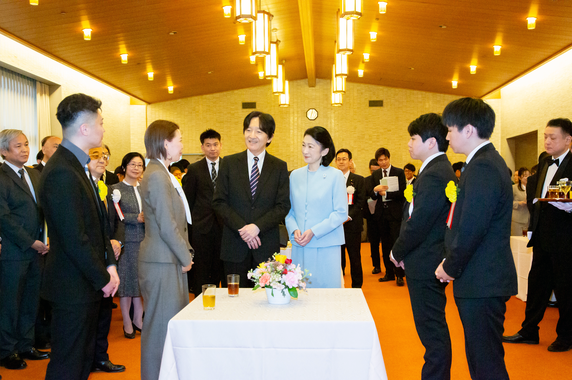 記念茶会でのご懇談