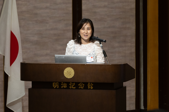 RPD Fellow speaks enthusiastically about her research
