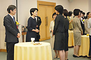写真：秋篠宮妃殿下より特別研究員-RPDへの励ましのおことばを賜りました